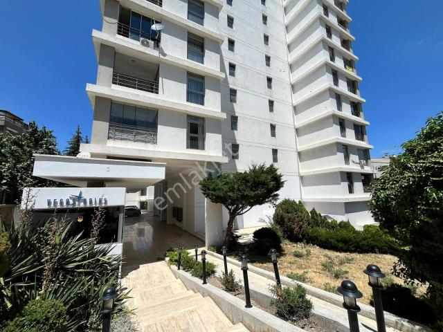 Çankaya Yıldızevler Vega Stüdyo'da Kiralık Eşyalı 2+1 Daire