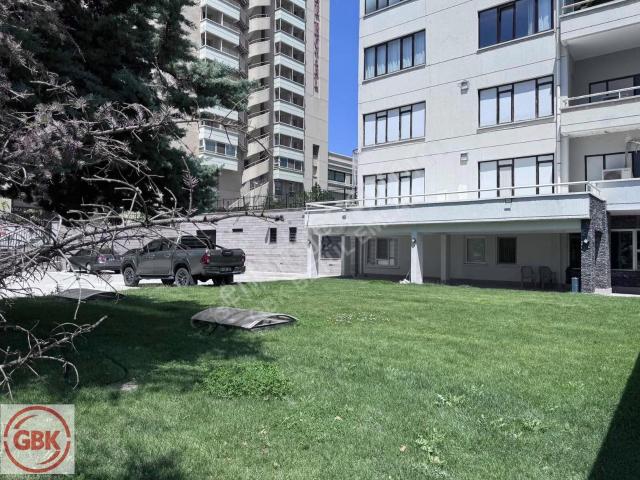 Çankaya Yıldızevler'de Lüks 5+2 Eşyalı Dubleks Daire