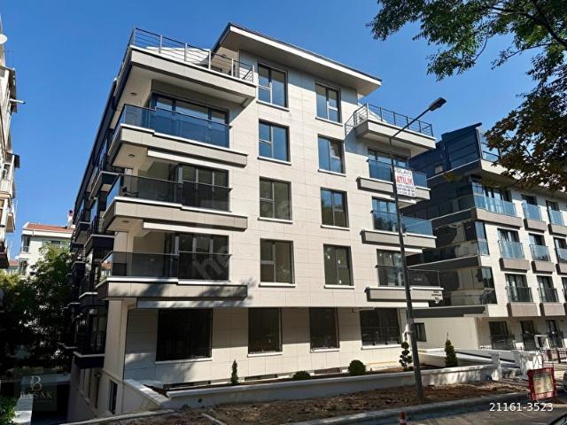 ÇANKAYA YUKARI BAHÇELİEVLERDE BAŞAKTAN SIFIR 2+1 90 M YERDEN ISITMALI