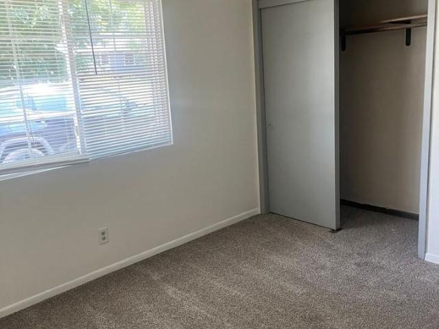 Ankeny Acres 1 Bedroom Apartment for Rent at 201 Sw Linden St, Ankeny, IA 50023