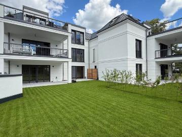 Ankommen und wohlfühlen: Erdgeschosswohnung in Bad Nauheim mit ca. 150 m² Garten & 33 m² Terrasse