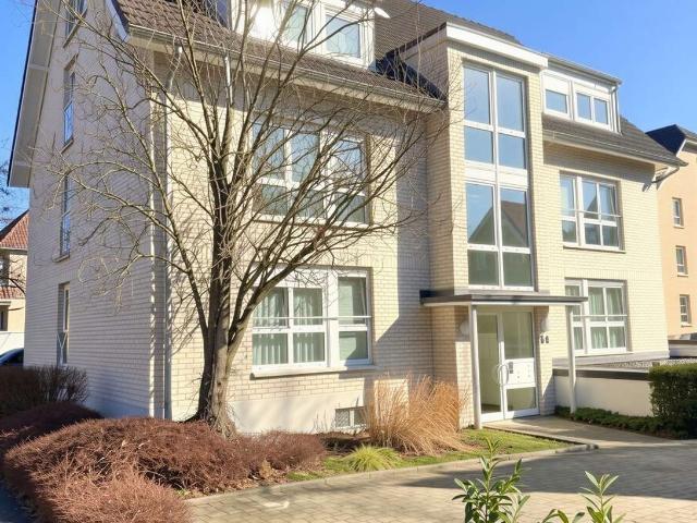 Ankommen und Wohlfühlen – Großzügige Dachgeschosswohnung mit Balkon!