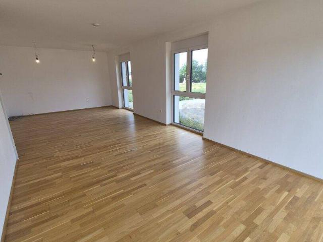 Ankommen und Zuhause sein Neubau: Südostseitige ca. 76 m² 3 Zimmer Wohnung mit Balkon