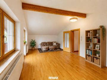 Ankommen. Wohlfühlen. Bleiben. – Ihr Traumhaus in Pflach!