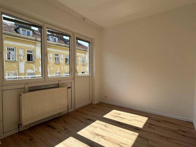 Ankommen. Wohlfühlen. Zuhause sein. Frisch renovierte 2 Zimmer Mietwohnung ab sofort verfügbar