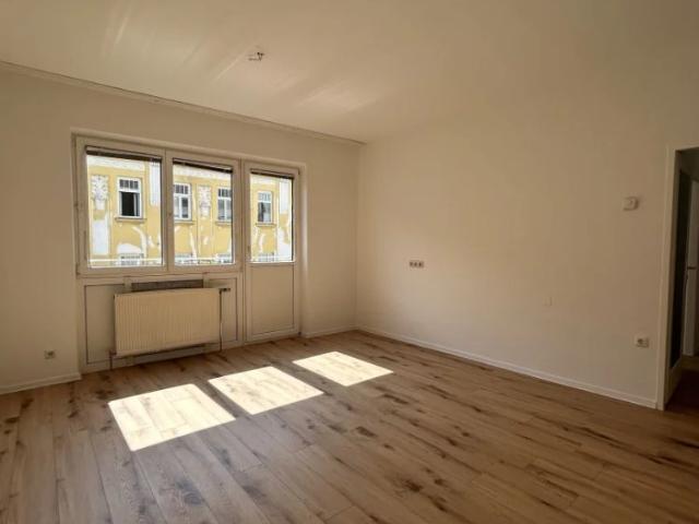 Ankommen. Wohlfühlen. Zuhause sein. Frisch renovierte 2 Zimmer Mietwohnung ab sofort verfügbar