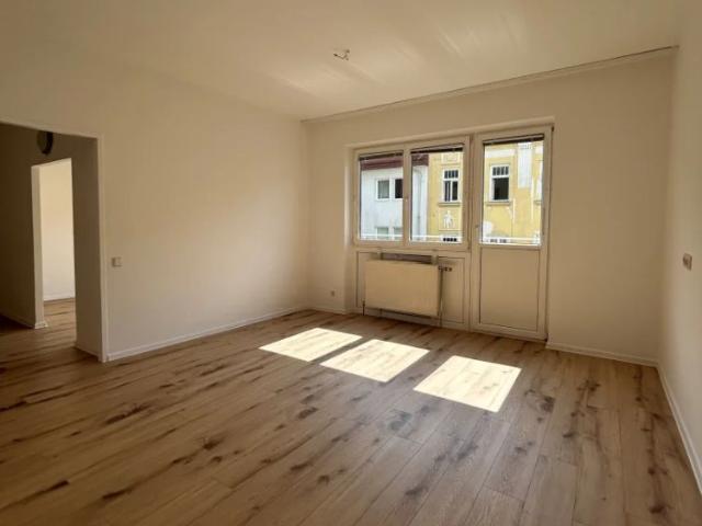 Ankommen. Wohlfühlen. Zuhause sein. Frisch renovierte 2 Zimmer Mietwohnung ab sofort verfügbar
