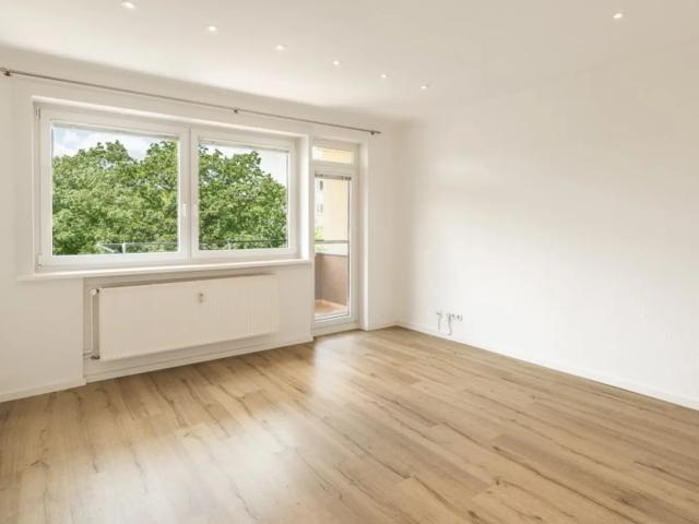 Ankommen, durchatmen, wohlfühlen – Ihr neues Zuhause mit Sonnenbalkon und Wohlfühlcharakter