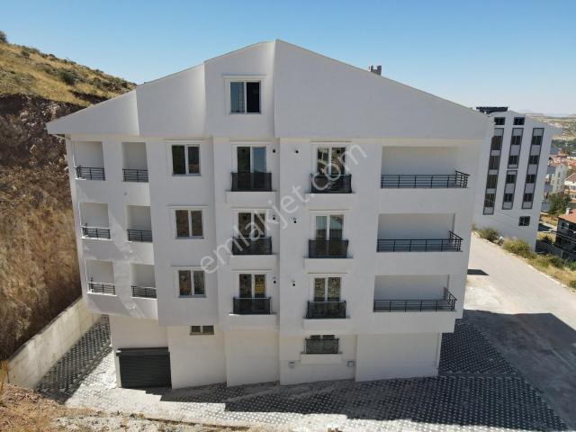 Şanlıbaba Emlak 2000 Evler Mah Kiralık Ara Kat Eşyalı 1+1 Daire