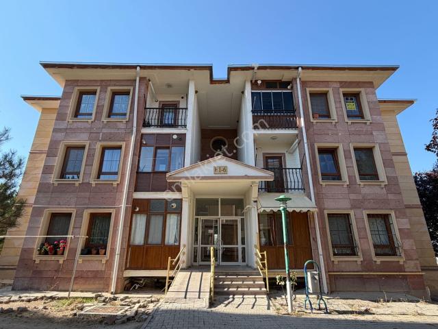 Şanlıbaba Emlak'tan Ürgüp Toki Bloklarında Satılık Daire