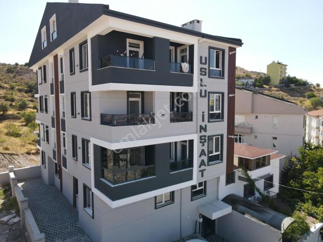 Şanlıbaba Emlak'tan Esentepe Mahallesinde Kiralık 1+1 Daire