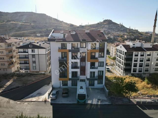 Şanlıbaba Emlak'tan Fatih Sultan Mehmet Mah Kiralık 1+1 Daire
