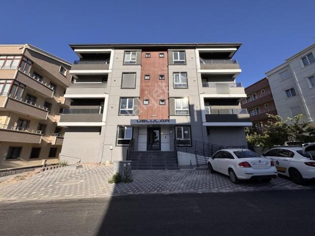 Şanlıbaba Emlak'tan Güzelyurt Mah Kiralık Eşyalı 1+1 Daireler