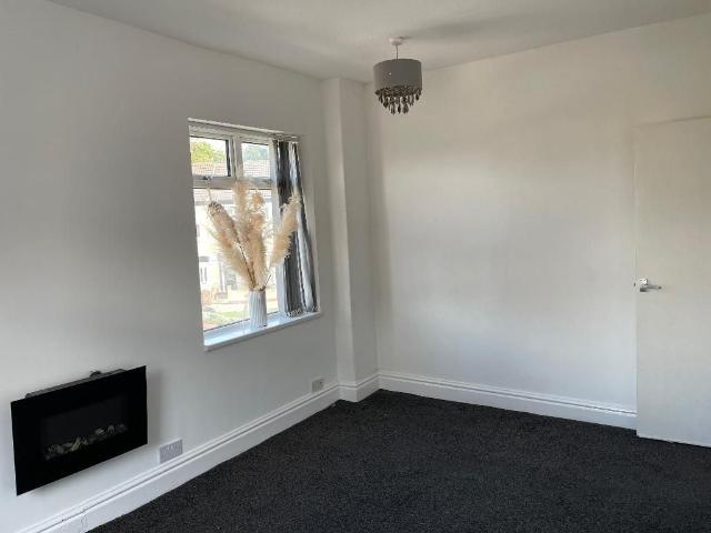 Anlaby Road, Hull HU4, 1 bed flat to rent, £565 pcm | PrimeLocation