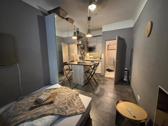 Anlageobjekt in guter Lage Renovierte Kleinwohnung voll möbliert durchgehend vermietet!