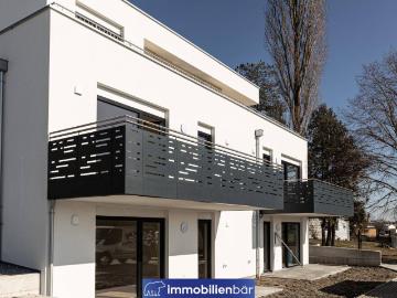Anleger aufgepasst: Helle 3 Zimmer Wohnung mit großen Balkon und Weitblick