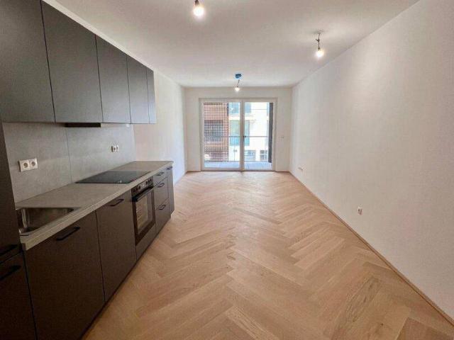 PROVISIONFREI ! ANLEGER AUFGEPASST ! GUT VERMIETET ! Neuwertige 2 Zimmer Wohnung mit Loggia und Küche in 1210 Wien