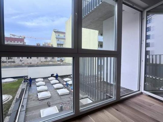 Anleger aufgepasst | Top 3 Zimmerwohnung mit Balkon an der U1 | Erstbezug