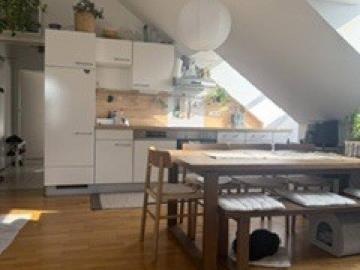 ANLEGERWOHNUNG derzeit vermietet: Schöne Dachgeschosswohnung, in bester Stadtlage Nähe der Universitäten im Bezirk Graz Leonhard, gepflegt mit guter Ausstattung 58.85m²