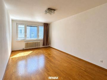 Anlegerwohnung in bester Lage Kaiserstraße / freier Mietzins !
