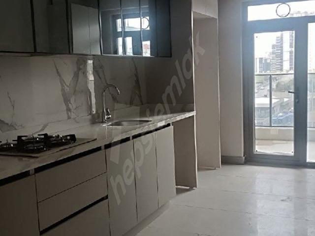 ŞANLI EMLAKDAN SATLIK YAVUZ BULVARINDA 2+1 SIFIR DAİRE