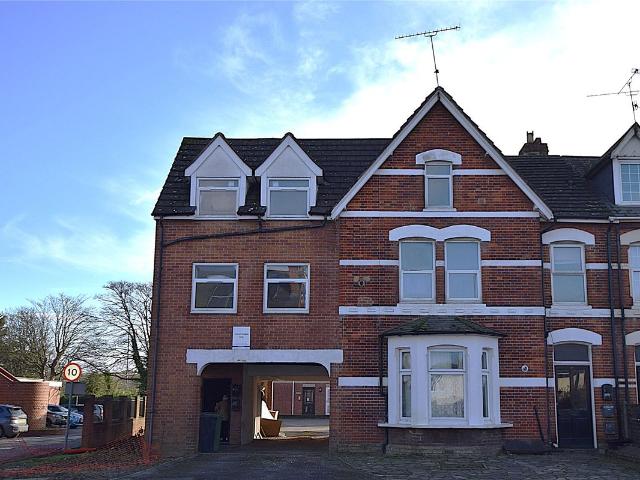 Anstey Road, Alton, Hampshire GU34, 1 bed flat to rent, £1,195 pcm | PrimeLocation