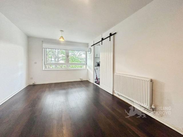Anston Court, Guildford, Surrey, GU2 8DP