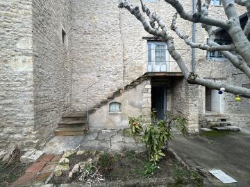 ANSE Appartement plein de charme avec terrasse, box et cave