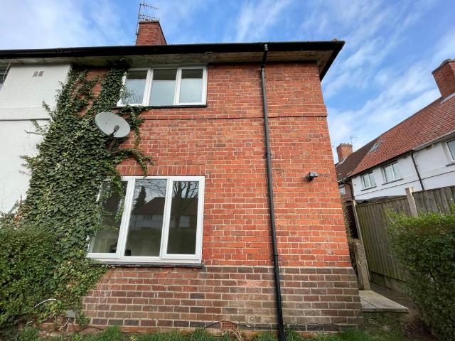 Anslow Avenue, Nottingham, NG9 2 bed house to rent £925 pcm £213 pw