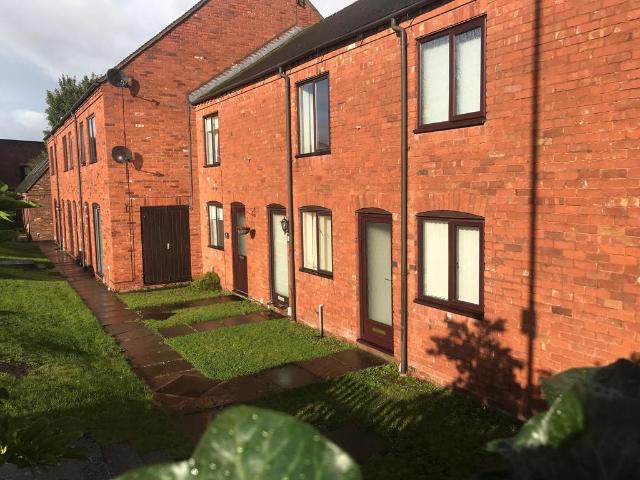Anson Mews, Rugeley, WS15 2 bed terraced house to rent £775 pcm £179 pw