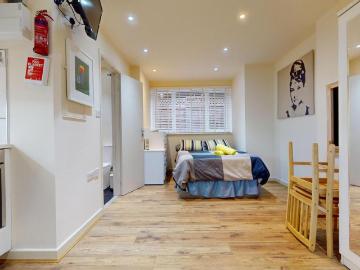 Anson Road, London NW2 Studio to rent £1,305 pcm £301 pw