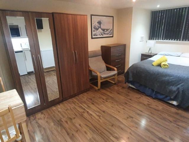 Anson Road, Willesden Green NW2, Studio to rent, £1,420 pcm | PrimeLocation