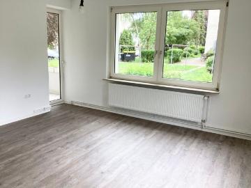 Ansprechende 3,5 Zimmer Wohnung mit Tageslichtbad und Balkon