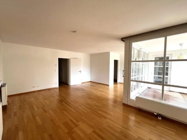 Ansprechende 3 Zimmer Wohnung in Botschaftsviertel