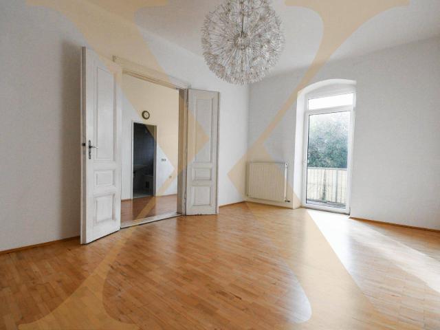 Ansprechende 3 Zimmer Wohnung mit Altbaucharme und idealer Verkehrsanbindung zu vermieten!