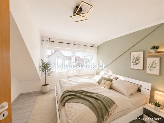 Ansprechende 2 Zimmer Wohnung, Bad mit Wanne+Dusche, Garage, Balkon ohne Provision