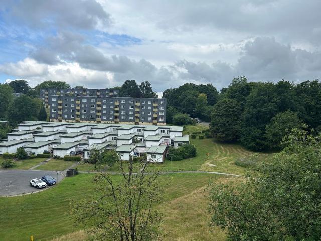 Ansprechendes Wohnen auf der Vömix mit Aufzug und Balkon!