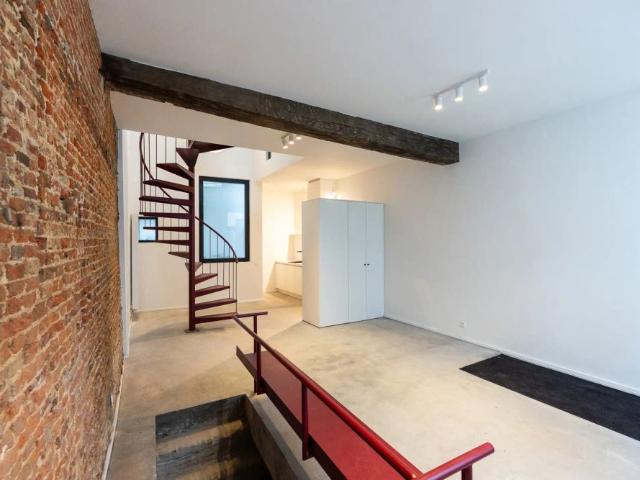 ANTWERPEN CENTRUM gerenoveerde stadswoning
