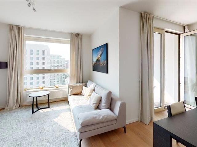 ANTWERPEN gemeubeld appartement met terras en uitzicht