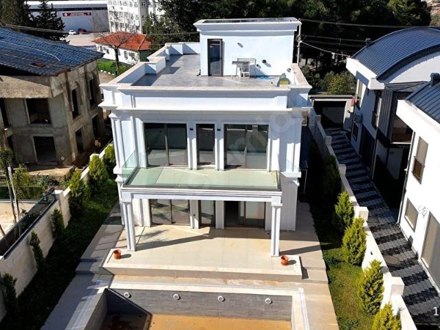 ANTALYA MURATPAŞA ERMENEKTE YENİ NESİL 5+1 VİLLA