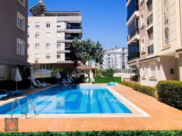 Antalya Muratpaşa Siteiçi Eşyalı Kiralık Daire