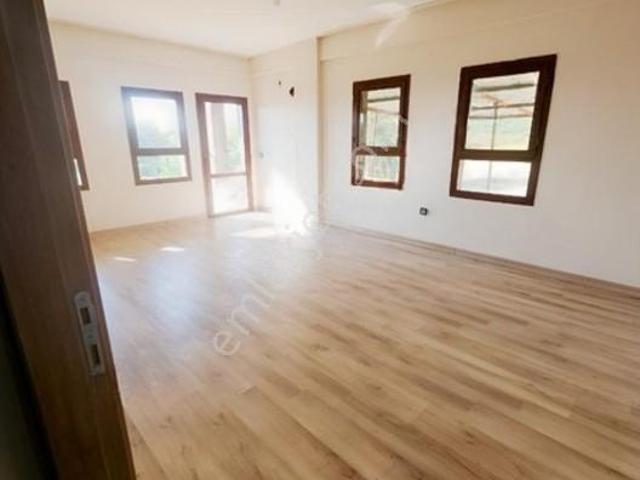 Antalya Manavgat Kalemlerde Kiralık 3+1 Geniş Daire