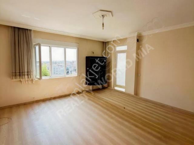 Antalya. Şafafak Mah 3+1 Kiralık Daıre