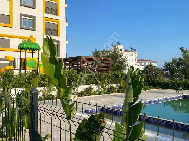 Antalya Aksu Macunda Yeni Binada Modern Kiralık 1+1 Daire