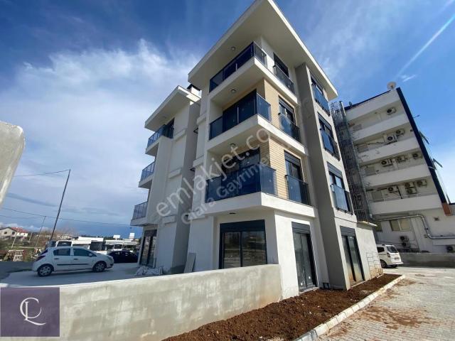Antalya Aksu'da Havaalanına Yakın Sıfır 1+1 Kiralık Daire
