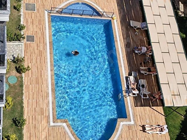 ANTALYA ALANYA DEMİRTA DA İSKANLI KAÇINILMAZ FIRSAT. HER TÜRLÜ TİCARETE AÇIĞIZ