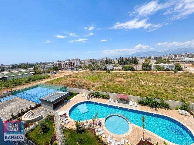 Antalya Altınova Resıdence'ta Full Sıfır Eşyalı Kiralık 1+1