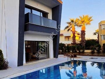 Antalya Belek Comfort Town Site İçi Satılık 4+1 Villa