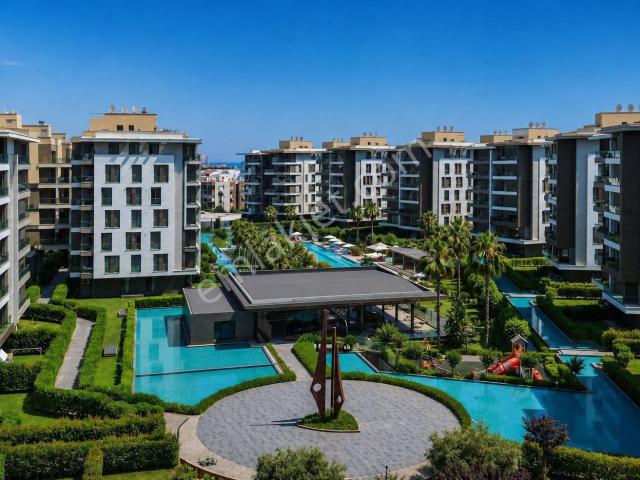 Antalya Casaba’da 120 M' Ayrı Mutfaklı, Bahçeli Lüks 2+1