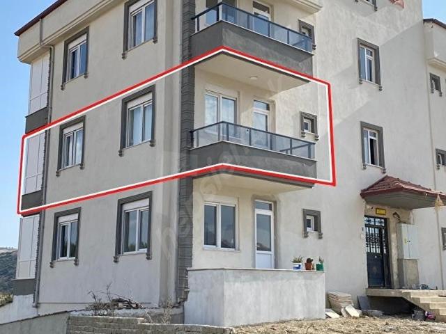 ANTALYA ELMALI İLÇESİNDE OTOGAR VE DEVLET HASTANESİ YAKININDA 1+1 80m2 FULL EŞYALI KİRALIK DAİRE